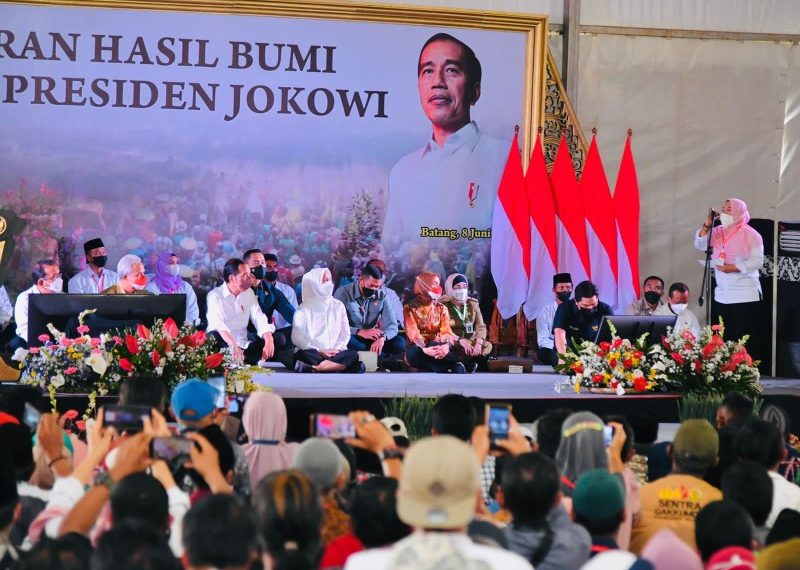 Gema Perhutanan Sosial: Petani Berdiri dan Bersatu Di Belakang Presiden Jokowi
