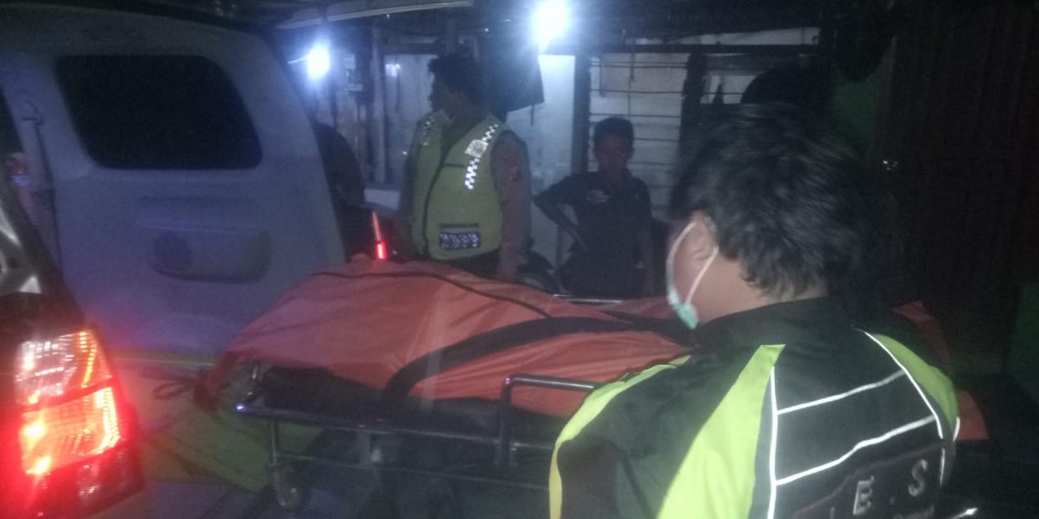 Masuk Toilet di Bungurasih, Lama Tak Keluar, Warga Kediri Ditemukan Meninggal