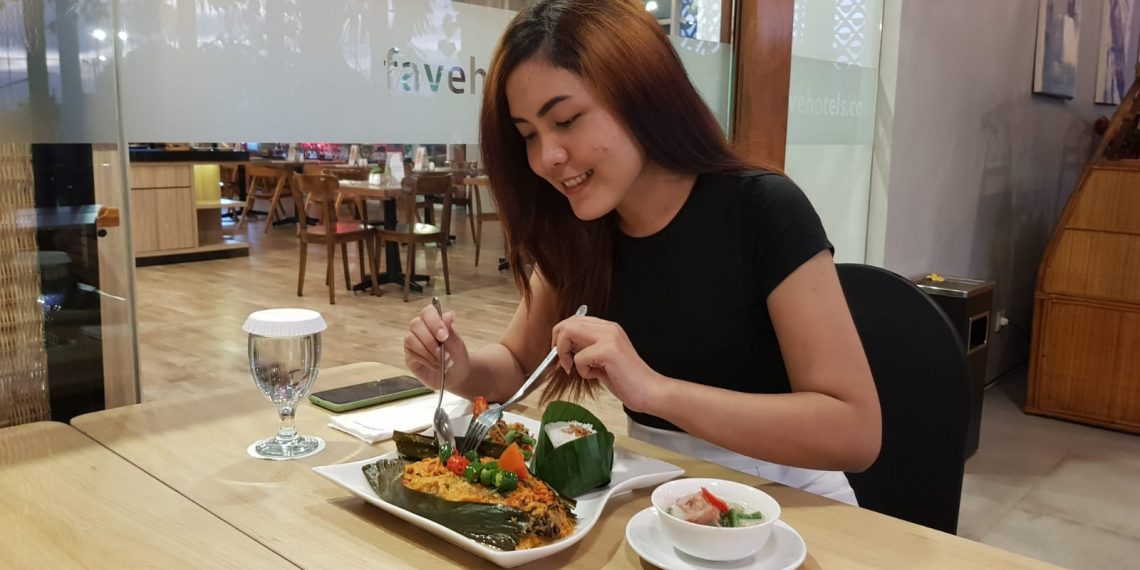 Pepes Gurami Dower, Menu Andalan Fave Hotel Sidoarjo Bulan Ini