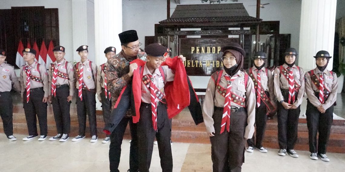 Bupati Sidoarjo Lepas 16 Penggalang Terpilih ke Jambore Nasional XI di Cibubur