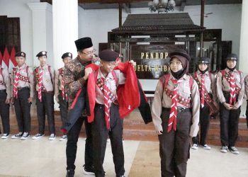 Bupati Sidoarjo Lepas 16 Penggalang Terpilih ke Jambore Nasional XI di Cibubur