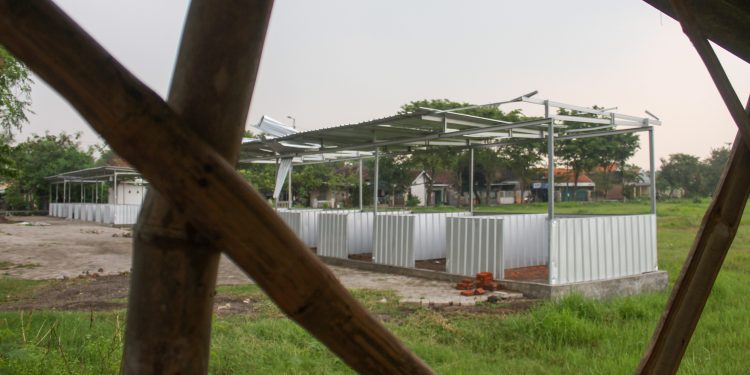 Angin Puting Beliung Terjang Puluhan Bangunan di Sidoarjo