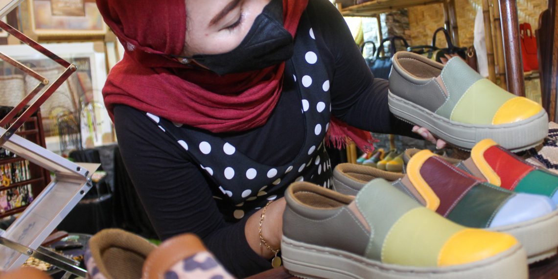 Tak Hanya Pamerkan Produk Unggulan, Sejumlah Pelaku UMKM Sidoarjo Tuai Berkah di Jatim Fair 2022