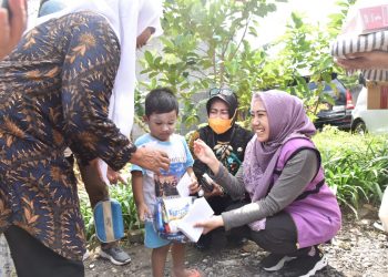 TP-PKK Sidoarjo Salurkan Bantuan kepada Korban Angin Puting Beliung
