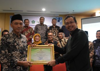 Penerimaan Pajak Capai 102,17 Persen, Gus Muhdlor Tegaskan Uang Pajak Dioptimalkan untuk Pembangunan Infrastruktur