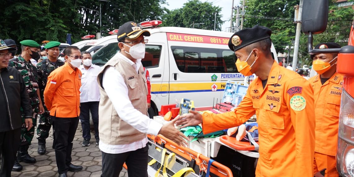Pimpin Apel Siaga Bencana Hidrometeorologi, Gus Muhdlor Kerahkan Ratusan Personil Gabungan