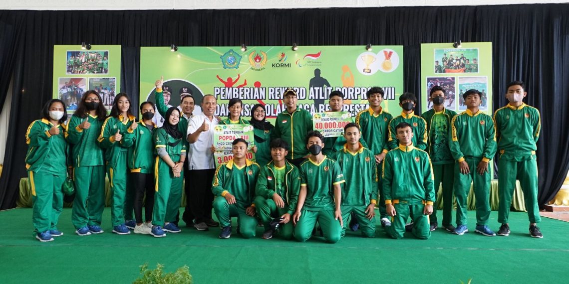 Atlet Sidoarjo Peraih Medali Porprov Jatim Ke-VII Dapat Reward dari Gus Muhdlor