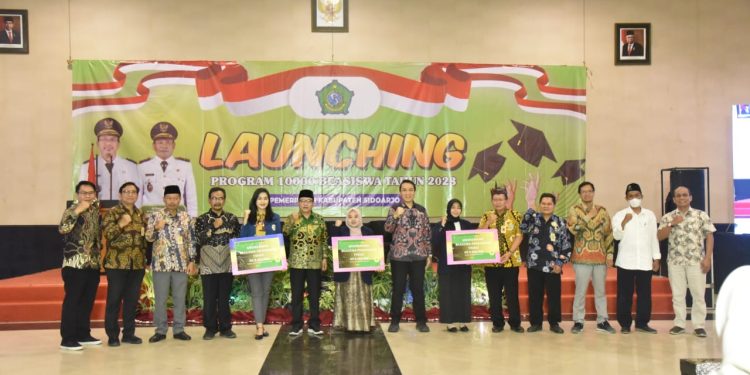 Pemkab Sidoarjo Launching 10 Ribu Beasiswa Pendidikan Tinggi