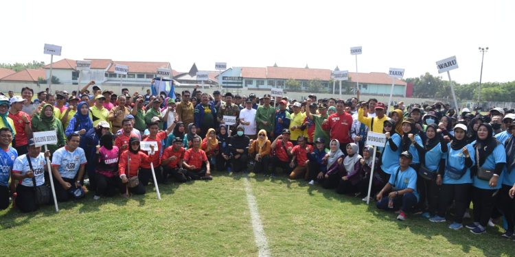 Gus Mudlor Buka Acara Porgu PGRI dalam rangka HUT PGRI ke 78 dan Hari Guru 2023