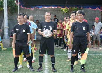 Pertandingan Nostalgia U45 Pabean Memperebutkan Piala Wakil Bupati Sidoarjo