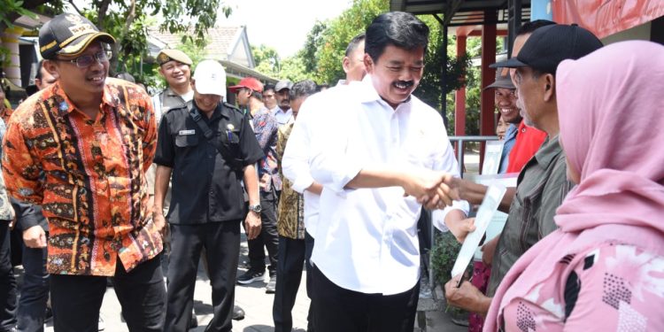 Menteri ATR BPN Tuntaskan Sertifikat Aset Korban Lumpur Sidoarjo yang Mangkrak 15 Tahun