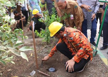Minimalisir Banjir, Bupati Sidoarjo Buat 27.000 Lubang Resapan Biopori
