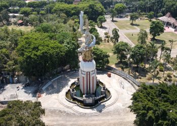 Bupati Sidoarjo Gus Muhdlor : Revitalisasi Alun-Alun Sudah Capai 58 Persen