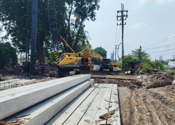 Proyek Frontage Road Ruas Delta Sari arah Waru Capai 54 Persen