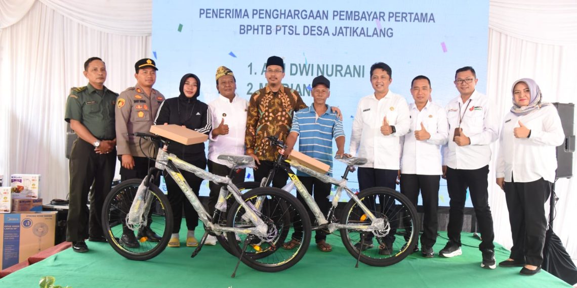 Realisasi Penerimaan Pajak Sidoarjo Lampaui Target Capai Rp 1,251 T