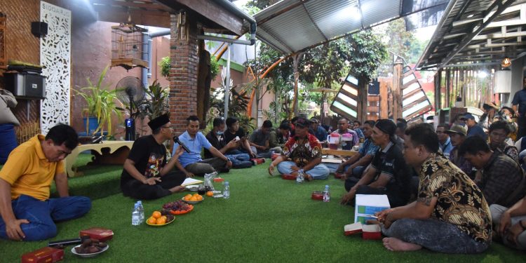 Gus Muhdlor Hentikan Proses Hukum dan Maafkan Pendemo Tebar Sampah di Pendopo