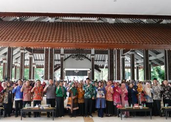 Peringati Hari Gizi Nasional, Gus Muhdlor : Penuhi Protein Hewani, Menuju Zero Stunting