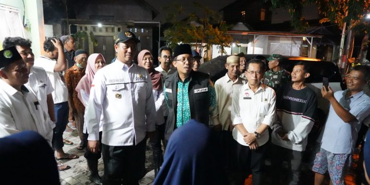 Bupati Sidoarjo Instruksikan Camat, Kades dan Lurah Kerja Bakti Massal Bersihkan Gorong-gorong Saluran Air