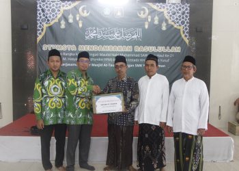 SMK YPM 1 Taman Gelar Peringatan Maulid Nabi:Menebar Kebaikan dan Mempererat Kebersamaan