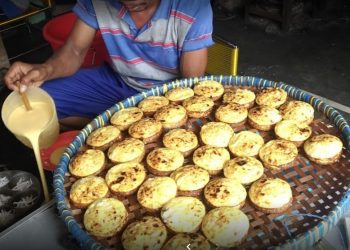 Kue Lumpur Sidoarjo, dari Oleh-oleh sampai Teman Minum Kopi