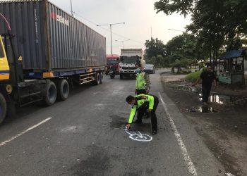 Remaja Putri Jombang Tewas Terlindas Truk di Sidoarjo
