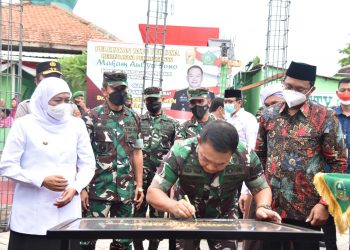 Kasad Dudung Abdurachman Revitalisasi Makam Aulia Sono Buduran di Sidoarjo