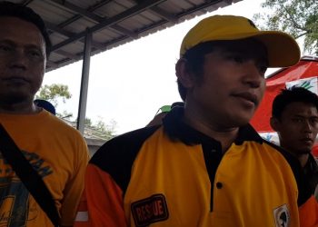 Partai Golkar Bantu Air Mineral untuk Korban Terdampak Angin Kencang di Sidoarjo