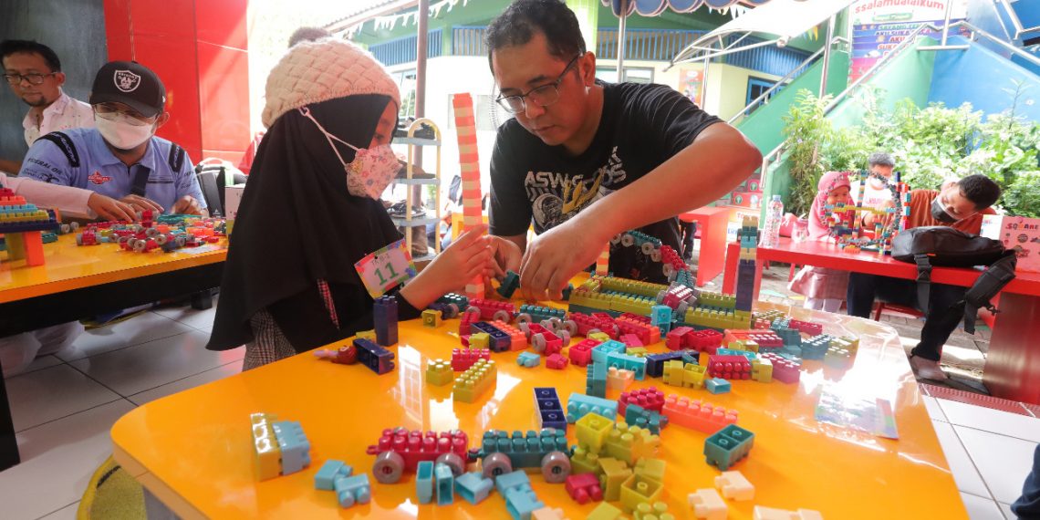 Begini, Cara Al Muslim Meriahkan Hari Ayah 2022