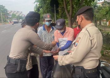 Sat Samapta Polresta Sidoarjo, Giatkan Patroli Sambil Berbagi