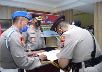 Kapolresta Sidoarjo Pimpin Sertijab Kasat Reskrim dan Kapolsek Taman