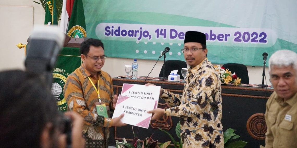 Bupati Sidoarjo Apresiasi Kinerja BPPD Sidoarjo Capaian BPHTB