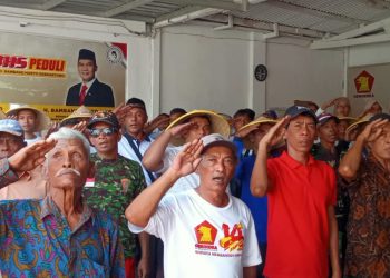 Tukang Becak, Ojol, Petani hingga Nelayan Khidmat Ikuti Upacara HUT RI Bersama BHS