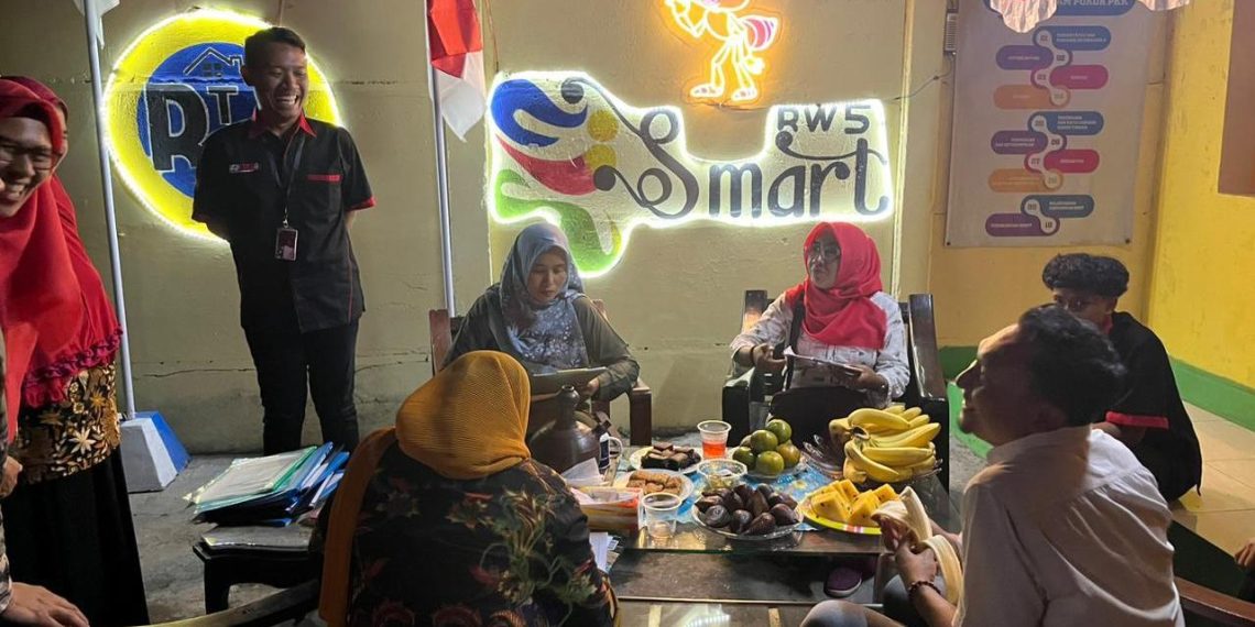 Tebel Penjor Festival, Ini Cara Unik Warga Tebel Meraihkan Lomba Kebersihan HUT RI