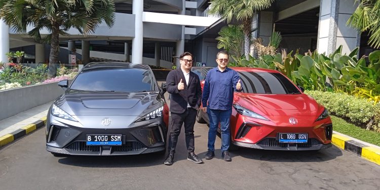 Animo Luar Biasa dari Warga Surabaya, MG 4 EV Jadi Primadona!