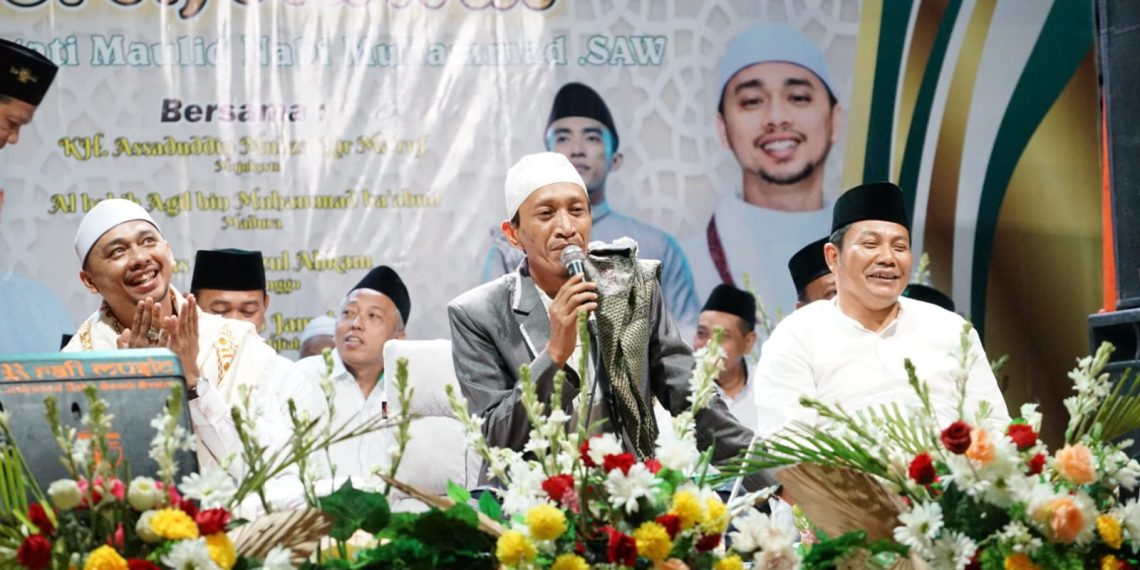 Wabup Subandi hadiri Sholawat Desa Kwangsan Sedati