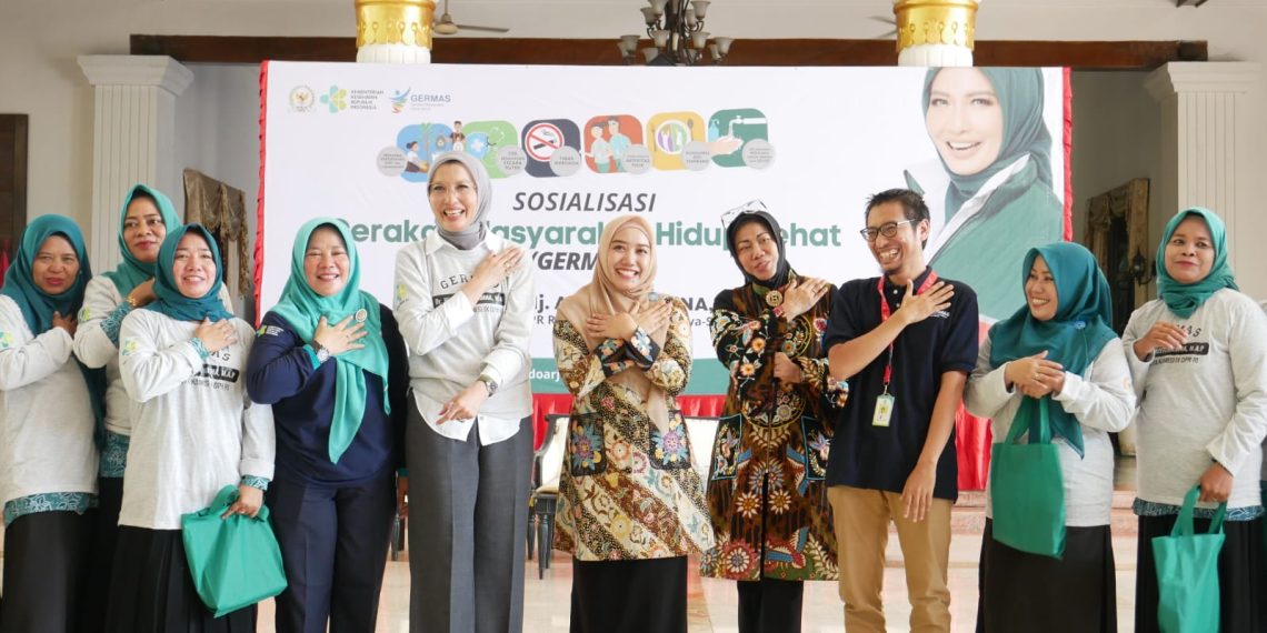 Ning Sasha Gelorakan Germas Dengan Menjaga Hidup Sehat