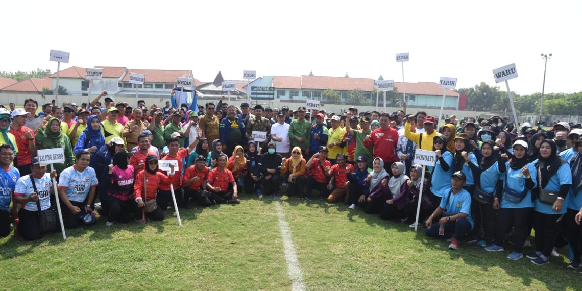 Gus Mudlor Buka Acara Porgu PGRI dalam rangka HUT PGRI ke 78 dan Hari Guru 2023