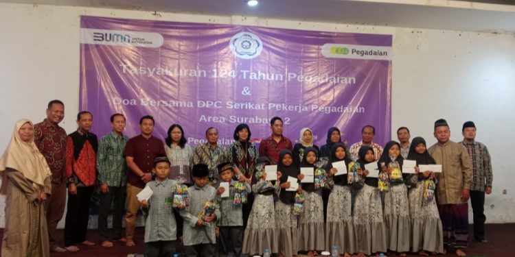 SP Pegadaian Area Surabaya 2 Rayakan HUT Ke 124 Tahun Pegadaian dengan Santuni Yatim Piatu 