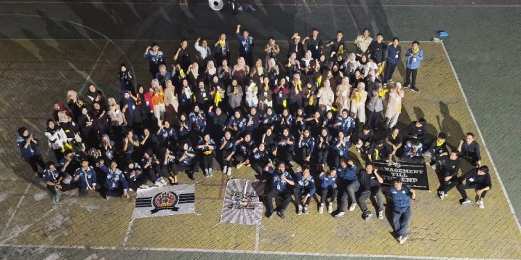 Ospek Manajemen 2025 Sukses Cetak Mahasiswa Visioner dan Berintegritas