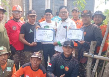 Banser BAGANA Bangun Rumah Sahabat Mudjiono di Krian, Didukung LAZISNU PCNU Sidoarjo