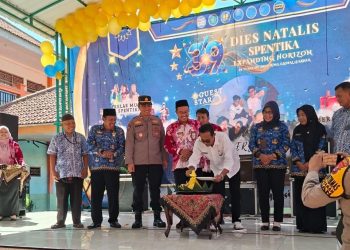 SMP Negeri 3 Krian Rayakan Dies Natalis ke-39 dengan Semangat Mendunia