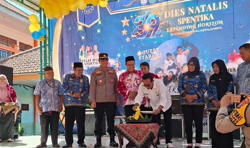 SMP Negeri 3 Krian Rayakan Dies Natalis ke-39 dengan Semangat Mendunia