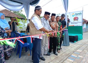 BMH Unit Sidoarjo Resmikan Sumur Bor ke Enam , Warga Semampir Kini Menikmati Air Bersih